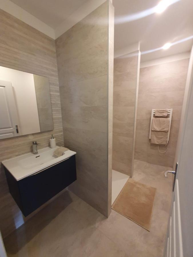 Appartement Premium Dans Une Belle Demeure - Hyper Centre-Ville De رانس المظهر الخارجي الصورة