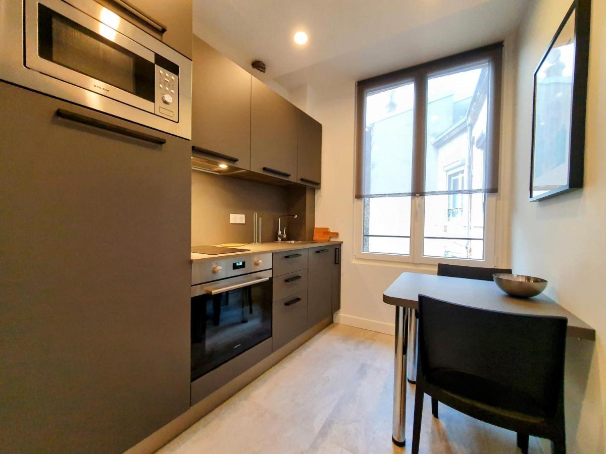 Appartement Premium Dans Une Belle Demeure - Hyper Centre-Ville De رانس المظهر الخارجي الصورة