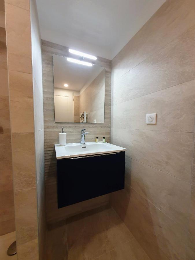 Appartement Premium Dans Une Belle Demeure - Hyper Centre-Ville De رانس المظهر الخارجي الصورة