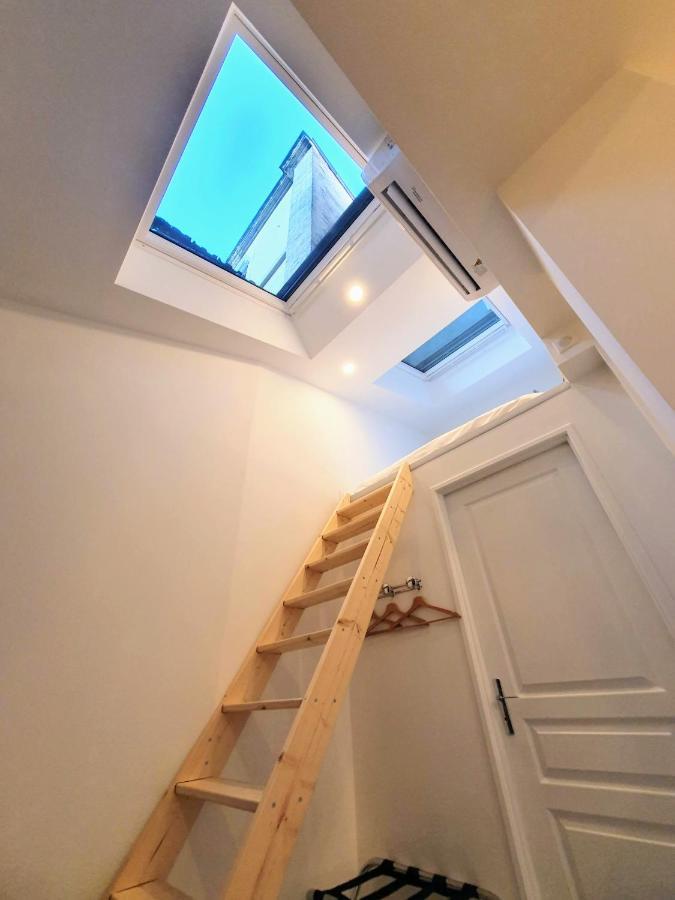 Appartement Premium Dans Une Belle Demeure - Hyper Centre-Ville De رانس المظهر الخارجي الصورة