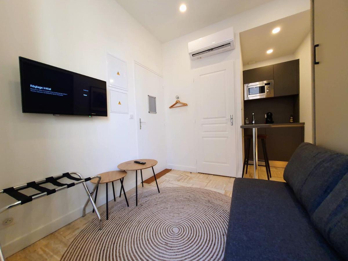Appartement Premium Dans Une Belle Demeure - Hyper Centre-Ville De رانس المظهر الخارجي الصورة